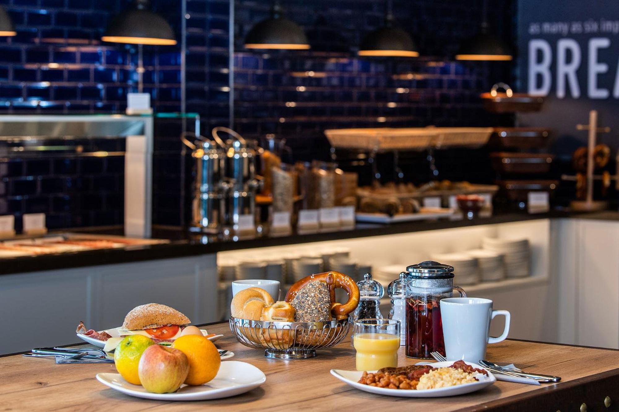 Premier Inn Stuttgart City Centre מראה חיצוני תמונה
