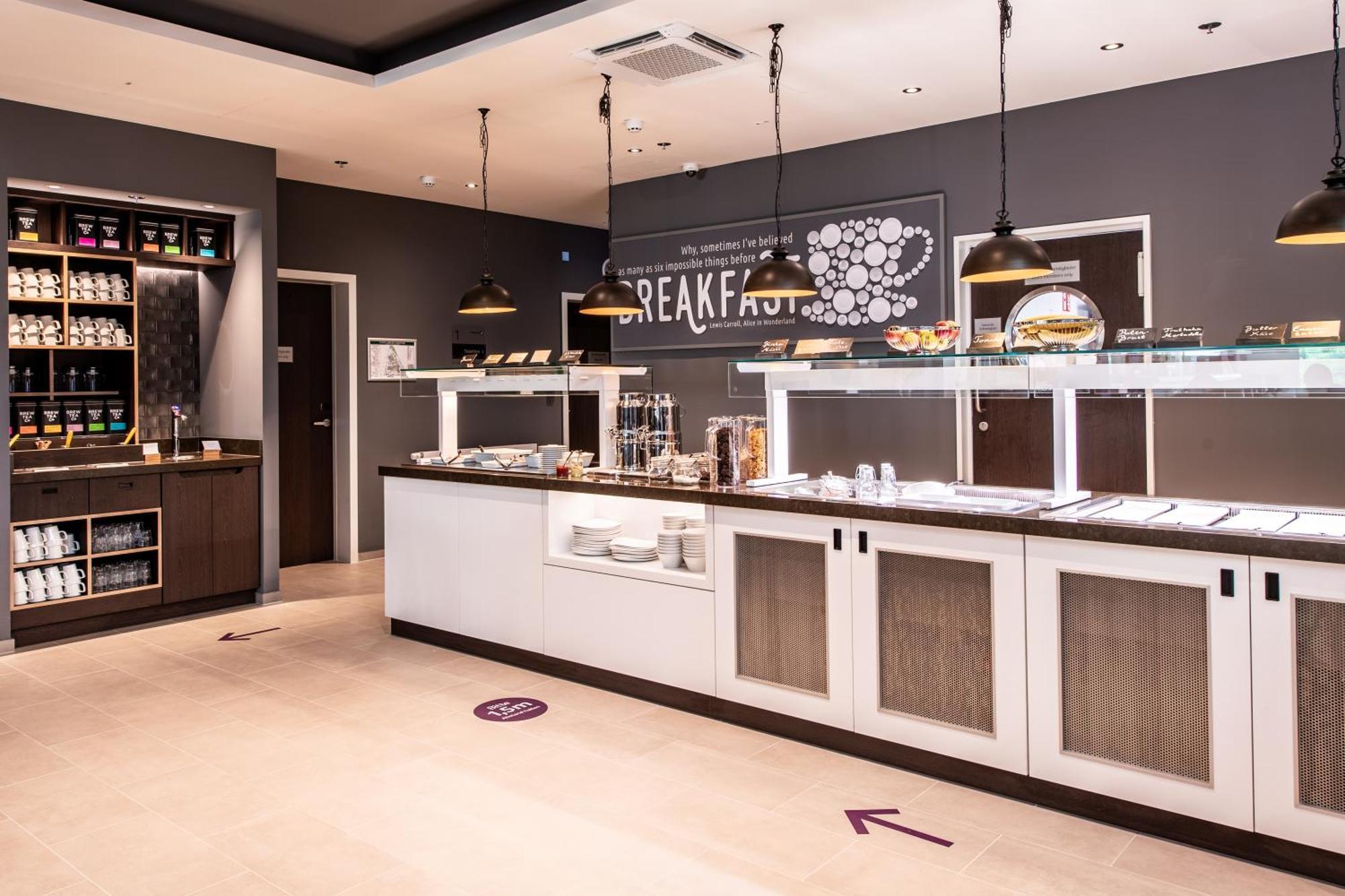Premier Inn Stuttgart City Centre מראה חיצוני תמונה