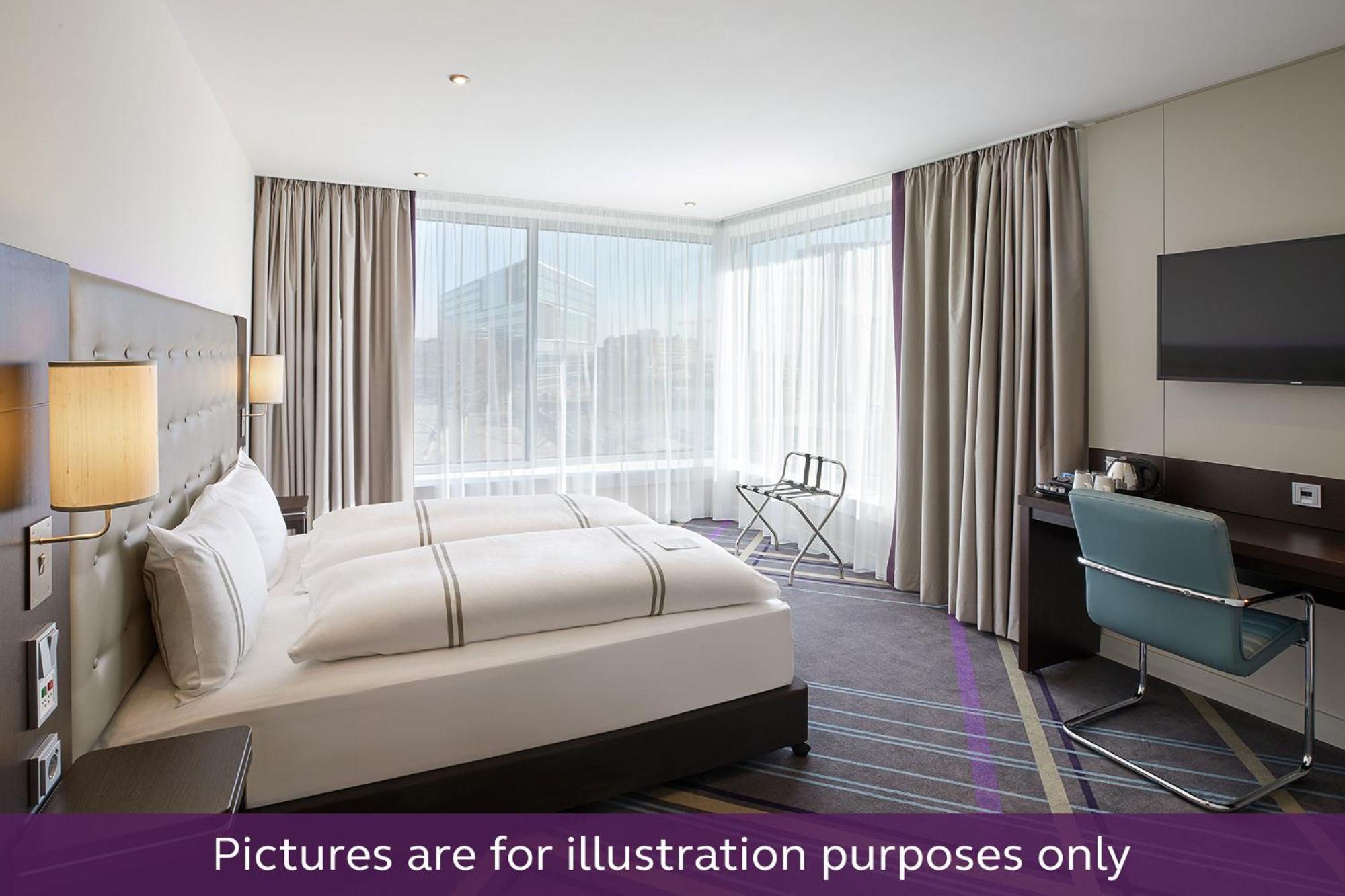 Premier Inn Stuttgart City Centre מראה חיצוני תמונה